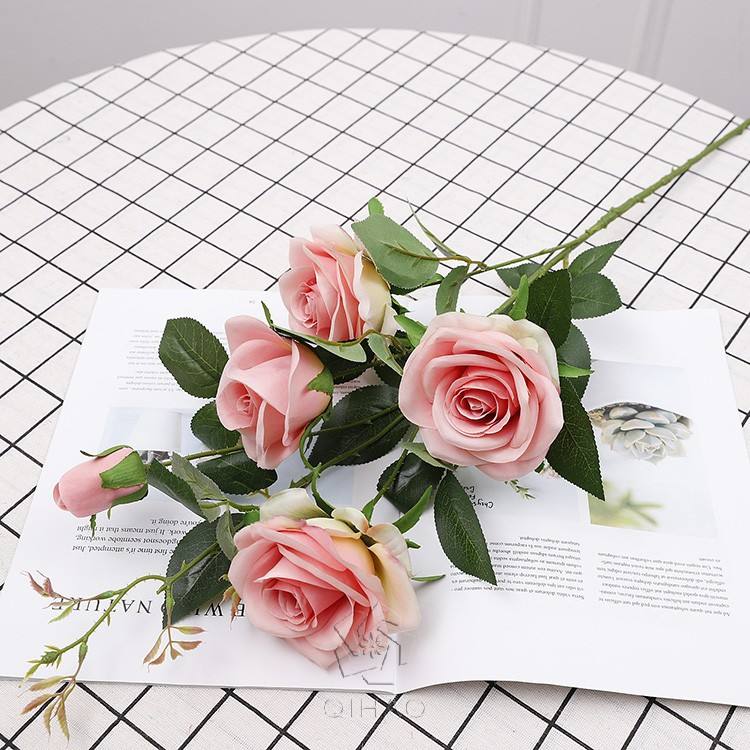 ชมพูเข้ม