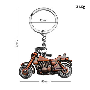 Venta al por mayor logotipo personalizado Metal Mini Anime motocicleta <span class=keywords><strong>llavero</strong></span> para <span class=keywords><strong>monedero</strong></span> bolsa - Product Image 1