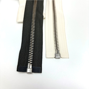 <span class=keywords><strong>Fermeture</strong></span> éclair YKK originale, longueur personnalisée, <span class=keywords><strong>fermeture</strong></span> éclair à extrémité ouverte 5 #   <span class=keywords><strong>Fermeture</strong></span> éclair en métal YKK pour vêtements - Product Image 5