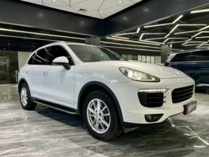 Porsche <span class=keywords><strong>Cayenne</strong></span> 2016 Euro IV 3.0T Turbo, cuir foncé, jantes R18, conduite à gauche, essence, SUV, exporté à bas <span class=keywords><strong>prix</strong></span> - Product Image 3