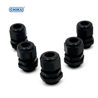 Passe-câble en nylon étanche PG7 PG9 PG11 PG13.5 PG16-PG63 avec décharge de tension flexible pour câblage industriel