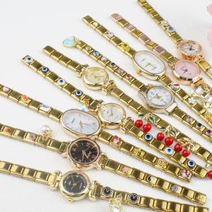 Reloj de Cuarzo para Mujer, Estilo Europeo Americano, con Brazalete Modular de Acero Inoxidable y Diamantes, en Caja de Regalo - ¡Oferta! - Product Image 1