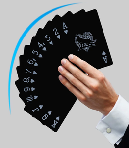 <span class=keywords><strong>Cartas</strong></span> de <span class=keywords><strong>Juego</strong></span> de PVC Negras Elegantes y Resistentes al Agua, Lavables, para Cardistry, Magia, Uso Doméstico, Juegos de Mesa y Ocio en Interiores - Product Image 3