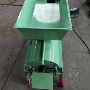 Machine à décortiquer les noix pour le traitement des pistaches, noix et macadamias, équipée d'un moteur et de roues rouges - Product Image 3