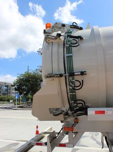 <span class=keywords><strong>Prix</strong></span> d'usine, OEM personnalisé, semi-remorque à vide en acier à 3 essieux, 32CBM, pour le nettoyage des égouts, aspiration des boues, semi-remorque à porte arrière, ouverture hydraulique - Product Image 5