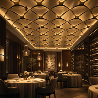 Panneaux de plafond suspendus décoratifs en aluminium ignifuges, imperméables et thermolaqués pour hall d'hôtel