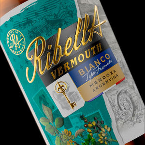 Etichetta per Vermouth Personalizzata di Alta Gamma con Stampa in Lamina d'Oro, Goffrata su Carta Texturizzata Premium, Adesivo per Bottiglia di Aperitivo - Product Image 1