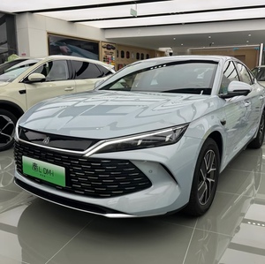 Veicolo a Nuova Energia Qin L DM-i 2025 con Autonomia di 2100 km, 80 km di Guida Elettrica, Senza Tasse di Acquisto, per Rivenditori Esportatori - Product Image 2