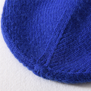 Mùa Đông 2024 Đàn Hồi Beanie Đan Hat Còng Cổ Điển Sọc Bán Buôn Acrylic Pha Trộn Ấm Áp Thể Thao Beanies Unisex Mùa Đông - Product Image 6