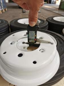 Vente en gros aéroport GSE roue 4.00-8 pneu bonne qualité 5 trous jante en acier fendu 3.75-8 blanc noir gris bleu 3.00-8 - Product Image 6