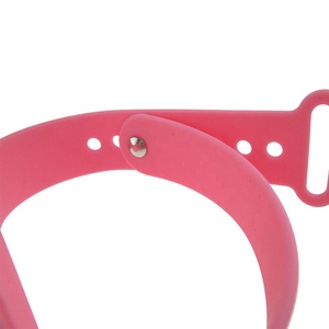 Dispenser disinfettante per mani in Silicone con logo personalizzato, bracciale in silicone personalizzato, portachiavi con bracciale in silicone - Product Image 3