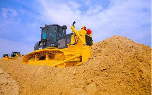 รถดันดิน SD16 160 แรงม้า ใหม่เอี่ยม กำลังขายดี - Product Image 5