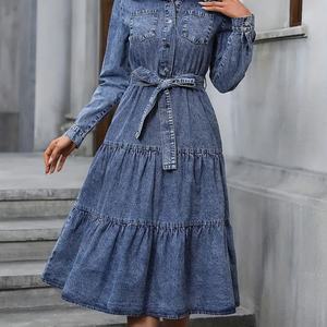 Vestido Midi Vaquero Lavado con Cinturón, Solapa y Volantes en Capas, Personalizado para Mujer - Product Image 4