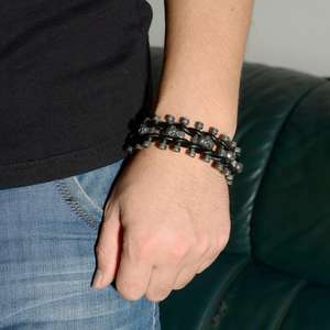 Pulsera de metal de pistola Cadena de eslabones de calavera Brazalete de cuero para hombres Pulsera de cuero genuino de calavera de acero inoxidable - Product Image 5