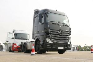 2023 Prix de fabrication <span class=keywords><strong>Camion</strong></span> <span class=keywords><strong>Mercedes</strong></span> 480hp Grand poids <span class=keywords><strong>lourd</strong></span> GVW 26000kg Poids à vide 9300kg 6*4 Tête de tracteur de <span class=keywords><strong>camion</strong></span> à vendre - Product Image 3