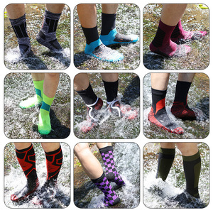 Chaussettes mi-mollet imperméables unisexes pour l'extérieur, chaudes et respirantes, idéales pour la randonnée, le trekking en rivière, la pêche à la pêche à la ligne et le ski - Product Image 2