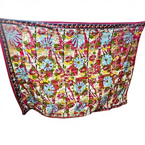 Colcha Tradicional Floral Kantha Suzani, Cubre Sofá Hecho a Mano, Bordado Vintage, 100% Algodón, Peso Medio, Multicolor - Product Image 1