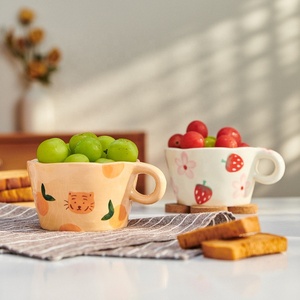 Tazza <span class=keywords><strong>da</strong></span> caffè in ceramica tazza <span class=keywords><strong>da</strong></span> caffè <span class=keywords><strong>da</strong></span> viaggio dipinta a mano Tazas Decor Tiger Strawberry Cute Breakfast Teacup - Product Image 1