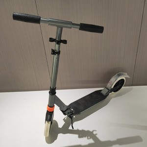 Scooter Urbain Pliable Tout en Aluminium Rouge Noir Argent pour Adultes et Adolescents - Product Image 4