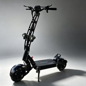 Scooter Eléctrico Todoterreno Negro y Verde de 11 Pulgadas, 60V, 30Ah/40Ah, 6000W, Motor Dual, Alcance de 38-75 Millas, para Adultos, con Certificación CE - Product Image 1