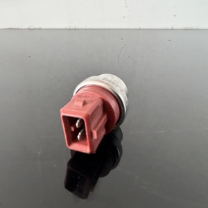 Interruptor de Temperatura Original para Montacargas VW068919369 para Montacargas <span class=keywords><strong>Linde</strong></span> 350 H18 <span class=keywords><strong>H20</strong></span> - Product Image 2