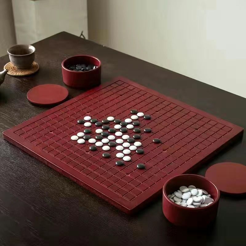 Tarro de ajedrez con piezas de ajedrez de alta calidad