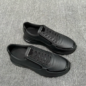 Nouvelles chaussures de marche unisexes de luxe, tendance, basses, en cuir personnalisé de haute qualité, avec semelle intermédiaire en mesh et semelle extérieure en PVC/PU, doublure en peluche. - Product Image 3