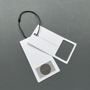 Étiquettes suspendues en papier coton texturé gaufré de luxe, avec logo personnalisé et découpe ajourée, pour vêtements et bijoux - Product Image 6