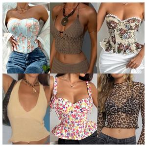 Pakaian wanita 2023 mode baru 3 warna tekstur Satin warna Solid kerah Halter Chic Top grosir - Product Image 1