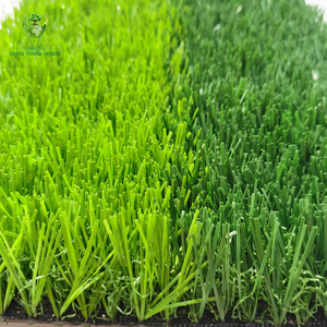 Gazon artificiel de 30 mm pour terrain d'entraînement de football en arrière-cour, gazon artificiel à haute résilience pour terrain de football privé - Product Image 1
