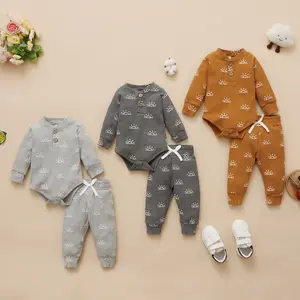 Yenidoğan bebek bebek erkek kız kış giyim seti pamuk örme nervürlü güneş baskı uzun Bodysuits rahat pantolon yürümeye başlayan kıyafetler