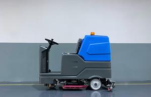 Assento tipo vassoura elétrica 1250MM largura limpa piso auto propelido máquina limpa com aspirador de pó - Product Image 3