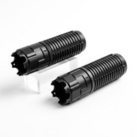 Boîtier de lampe torche tactique en alliage d'aluminium usiné sur mesure par CNC, composants de projecteur antidérapants moletés, couleurs et logo personnalisés