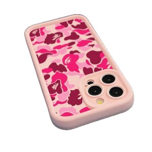 Nuova <span class=keywords><strong>Cover</strong></span> per <span class=keywords><strong>iPhone</strong></span> 17 16 15 14 <span class=keywords><strong>Pro</strong></span> <span class=keywords><strong>Max</strong></span> con Motivo Camouflage <span class=keywords><strong>Rosa</strong></span> Graffiti, Opaca e Smerigliata a Pori Fini, Collezione 2025 - Product Image 6
