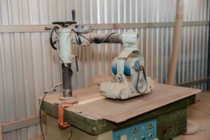 Juego de mesa y armario de madera de lujo. Muebles de dormitorio de hotel de lujo. Fabricante vietnamita de muebles. Hoang Anh Ngoc - Product Image 4