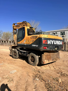 Excavatrice sur pneus Hyundai 210wvs de haute qualité, modèle 2024, moteur de 20,8 tonnes, prix bas, peu d'heures de fonctionnement - Product Image 4