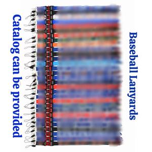 สายคล้องคอแบบยาวไล่เฉดสีสไตล์สโมสรฟุตบอลอเมริกัน พร้อมคาราไบเนอร์ยางและพวงกุญแจผ้า สำหรับใส่บัตรพนักงานหรือกุญแจ - Product Image 4