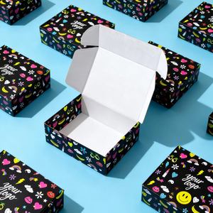 Caja de regalo plegable de cartón corrugado con estampado personalizado, embalaje postal colorido, envío para ropa interior, calcetines, manejo en relieve - Product Image 1