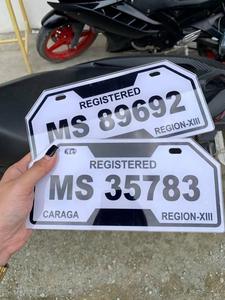 Protector de Matrícula Acrílico Personalizado de 3 mm de Grosor, Moldeado Rotacional, Corte Láser, Duradero, Ligero, Resistente a Arañazos e Impactos - Product Image 6