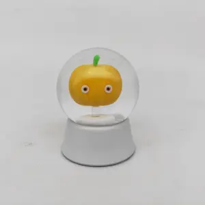 cute pumpkin 45mm mini plastic snow globe