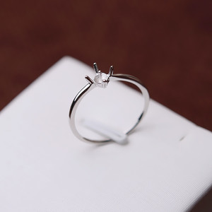 Wenchi Anneau à quatre griffes en argent S925 pour perles de 5-5,5 mm, accessoires de bijoux DIY, nouveau modèle 130, anneau fermé vide, référence 16691 - Product Image 1