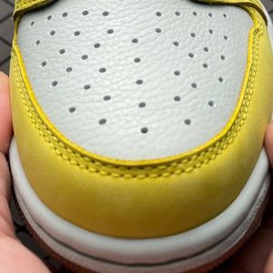 Zapatillas Deportivas de Piel Auténtica con Luces LED, Serie 2025, Estilo Balenciaga Track 3.0 Retro, Diseño con Estampados Animales - Product Image 1