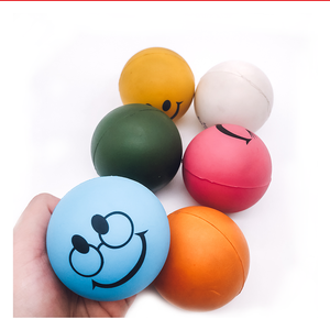 Pelota de espuma de PU de tacto suave con impresión de logotipo personalizado para niños, juguete de estrés con pantalla inofensiva - Product Image 2