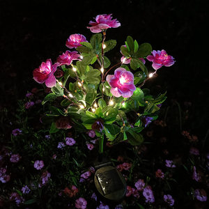 Lampe décorative d'extérieur à LED solaire en forme d'hortensia pour jardin, patio, pelouse et allée - Product Image 5