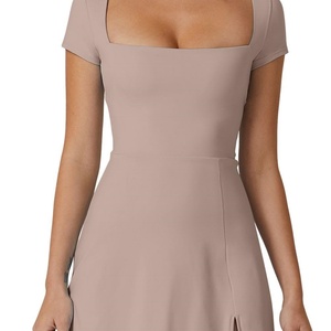 Robe de tennis midi décontractée et écologique pour femme, col carré, avec short intégré, manches courtes, poches, tissu tricoté respirant - Product Image 5