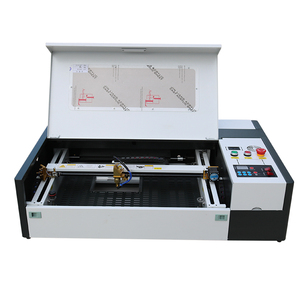 Máquina de Grabado Láser de CO2 de Escritorio Most Wanted 3050 de 50 W, 500 x 300 mm, para Madera, Acrílico, Cuero y Llaveros - Product Image 2