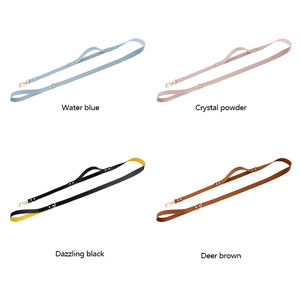 Ensemble de harnais et laisse de luxe en cuir PU à motif solide et anti-rupture pour chat et chien - Product Image 6