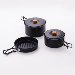 Nero antiaderente rivestimento campeggio <span class=keywords><strong>Set</strong></span> di pentole per <span class=keywords><strong>3</strong></span> persone per il viaggio campeggio arrampicata Tour Casual attività all'aperto arrampicata su ghiaccio - Product Image 1