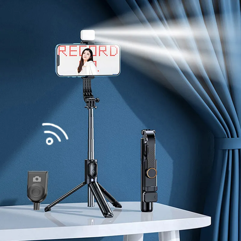 Anti-shake Wireless Selfie stick tripod With Light Remote Shooting 360 Rotation Flexible Portable phone Stabilizer Selfie Sticks