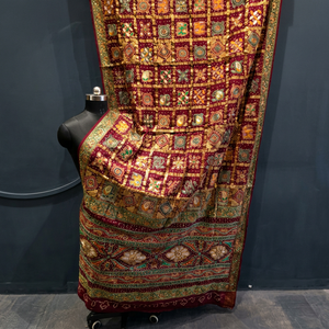 Sari en soie turquoise avec bordure dorée Zari, sari indien traditionnel pour mariage, longueur au sol, coupe classique, toutes saisons - Product Image 1